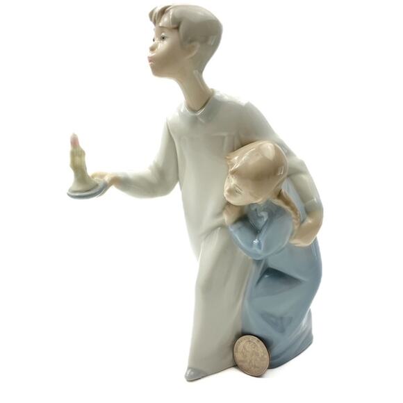 Protective Big Brother with Candle Night Watchman Vintage Lladro Salvador Furio - Picture 6 of 10